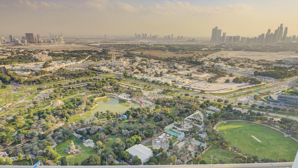 Manzil - Luxury 1BR with Rooftop Pool