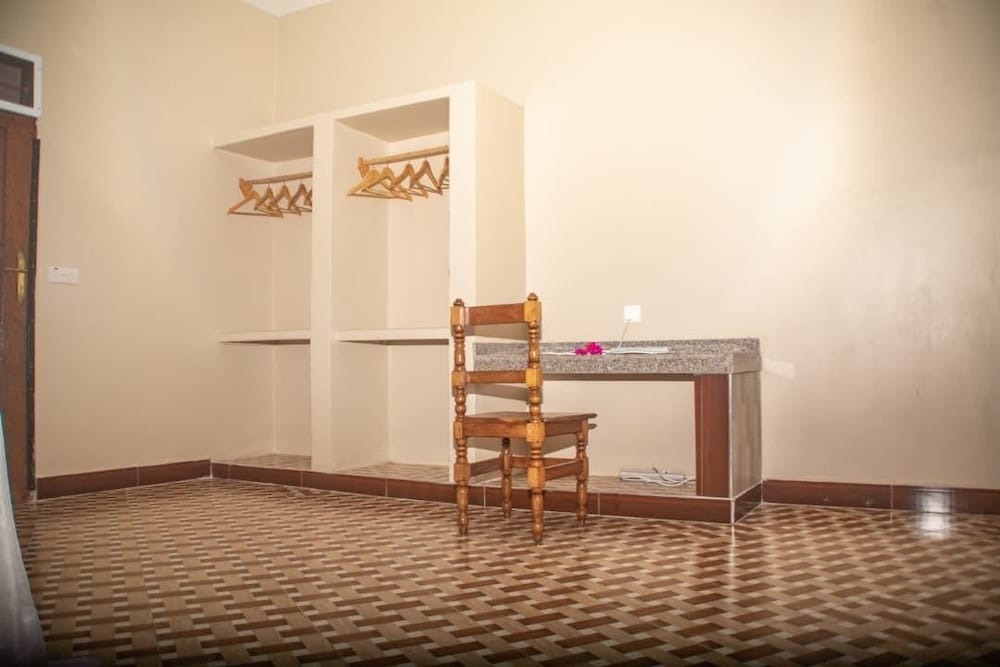 MEREMETA LODGE