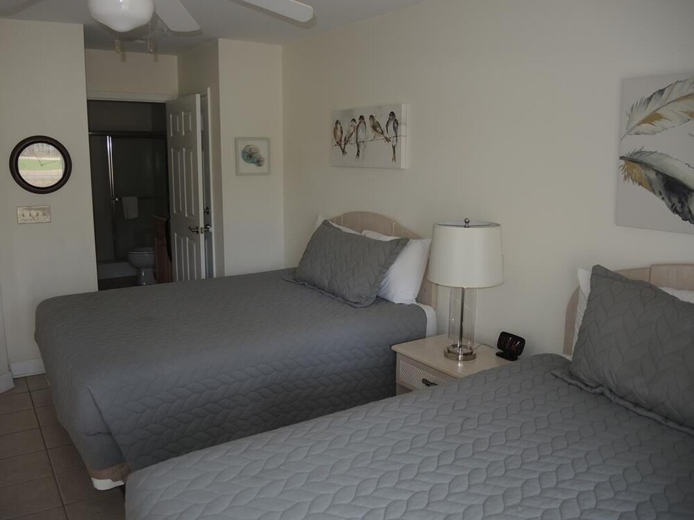 Close to Beach Brunswick Plantation Condo 2302M with 27 Hole Golf Course Onsite by RedAwning view 4