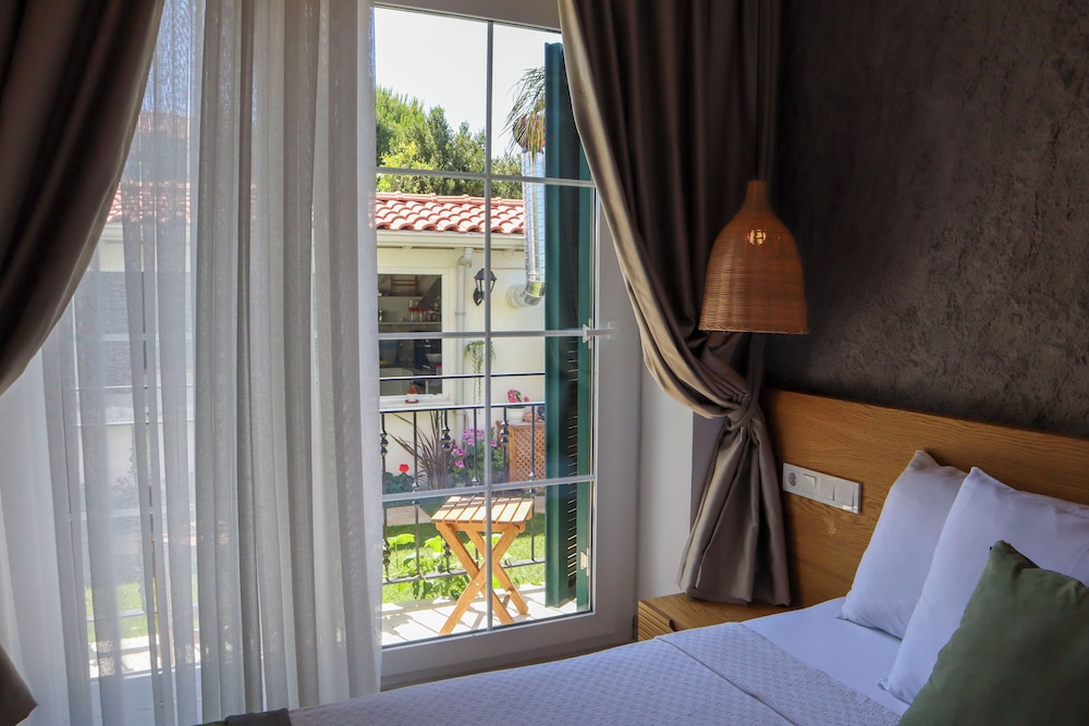 Müzeyyen Hanım Konağı Alaçatı - Image 48