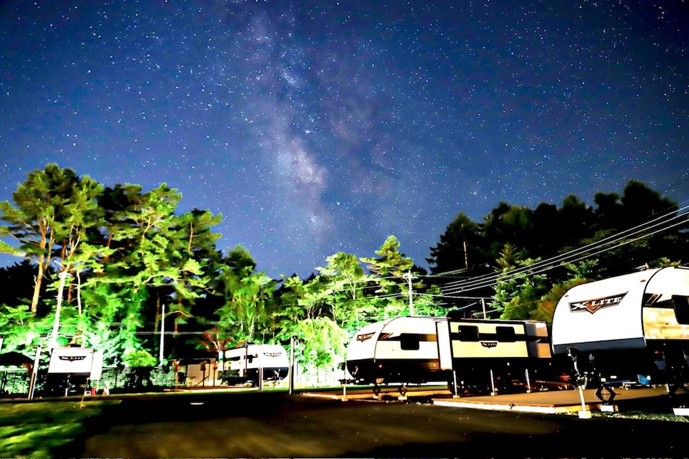Gramercy Village Yamanakako