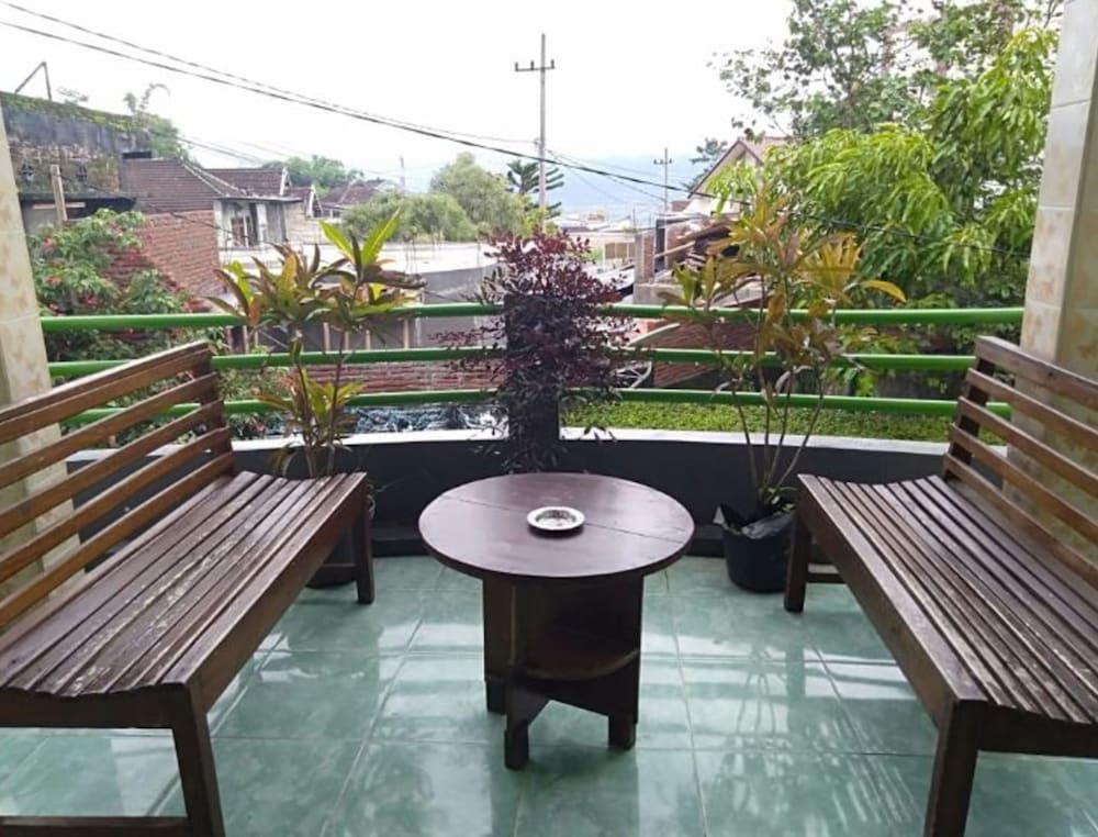 Kiki Homestay Syariah view 3