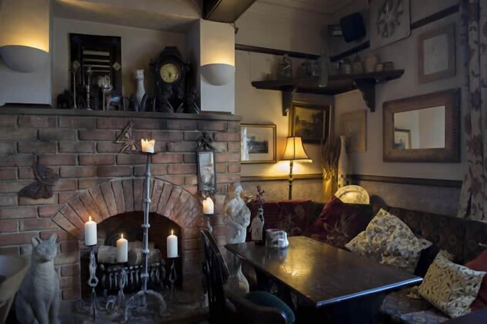 The Plough Inn