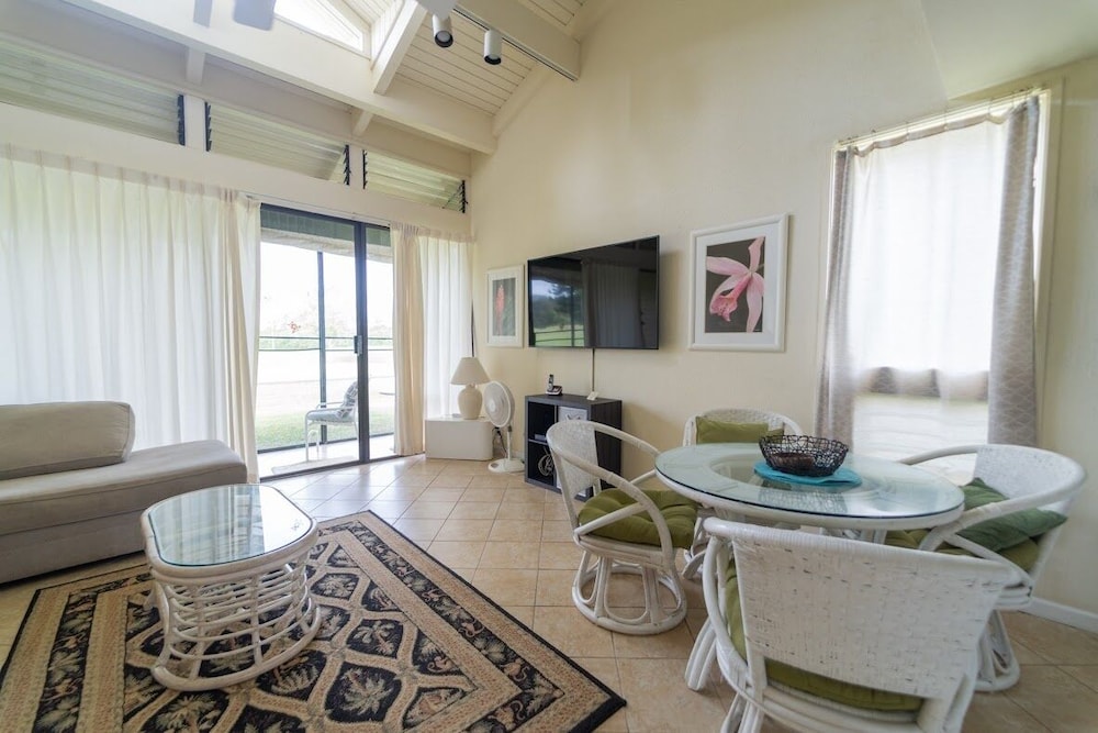 Turtle Bay Bird Of Paradise**ta-052128819201 2 Bedroom Condo by RedAwning