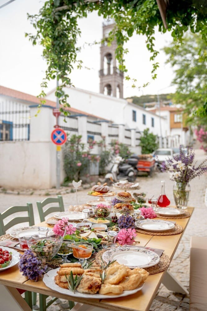 Bozcaada Biz Otel