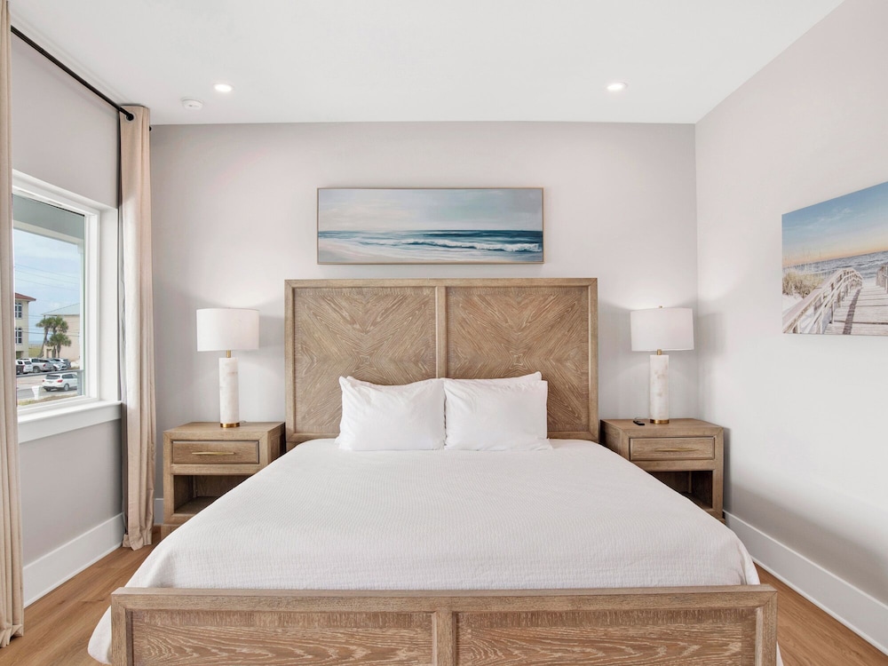 Navarre Dreams by Southern Vacation Rentals
