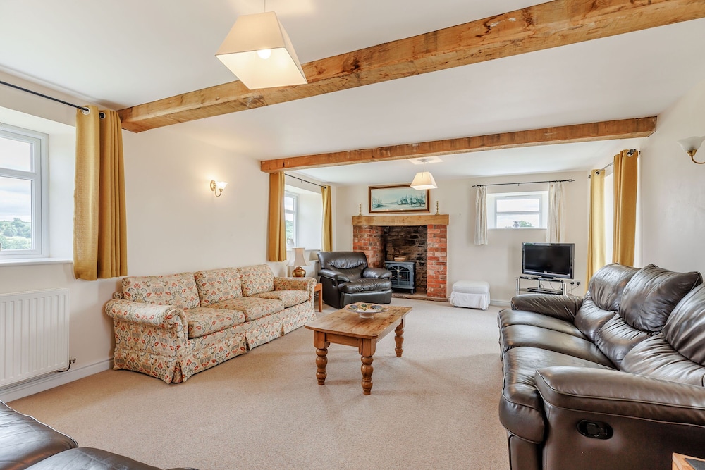 Wood Cottage