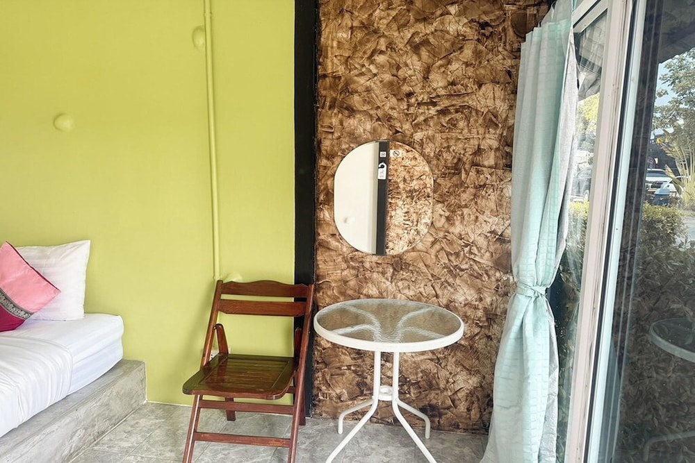 Pai Tawan Resort Hotel - Pet friendly