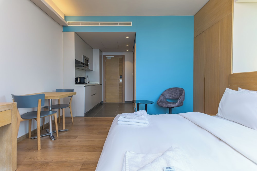 Jounieh Living - Residences by Local Host