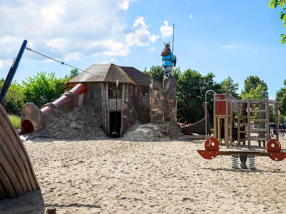 9 Person Holiday Park Home in Otterup