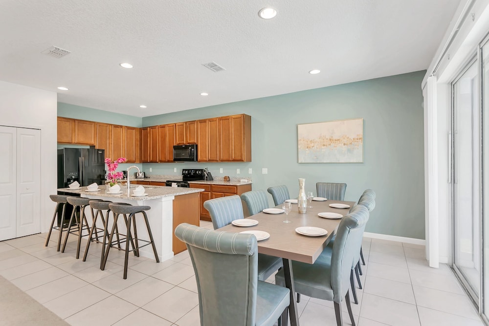 Resort Home w Pool Games BBQ - Near Disney view 3