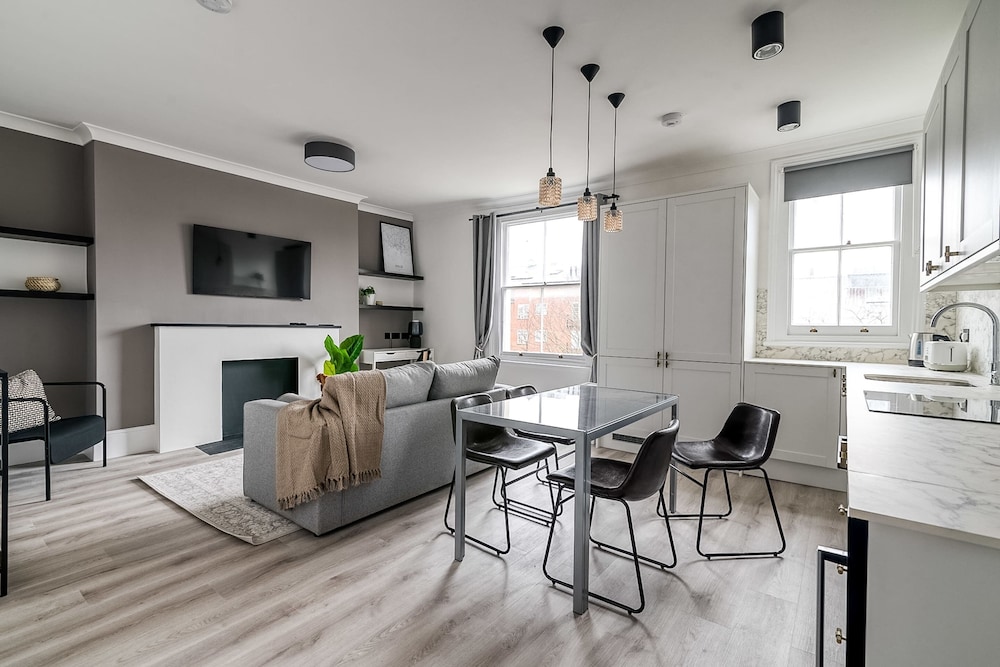 Little Venice Luxury Apartment