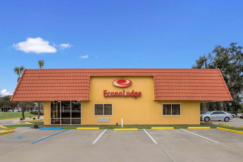 Econo Lodge Live Oak - Property Image 28