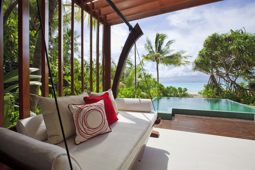 Niyama Private Islands Maldives