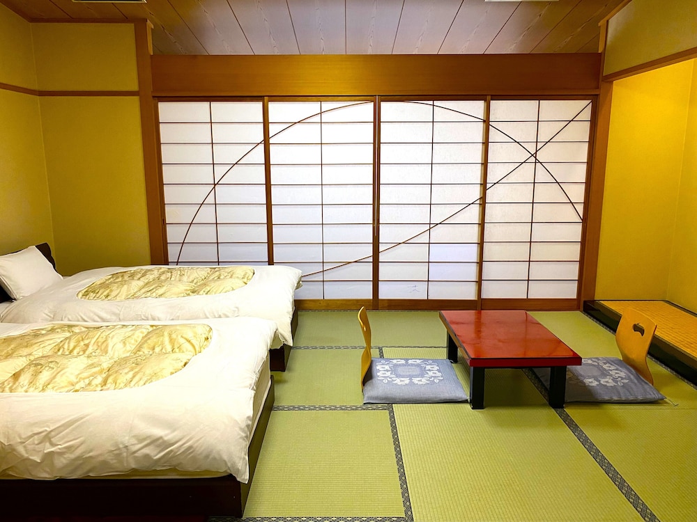 Misasaonsen Kouraku view 4