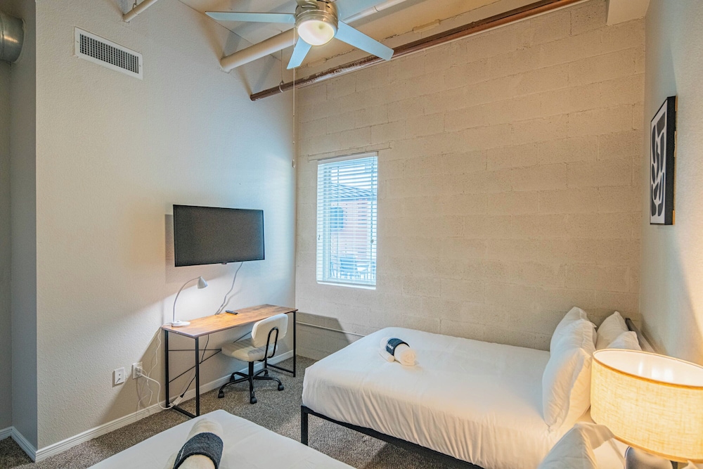 ROVE LIVING/KL - The Fredrick Tempe