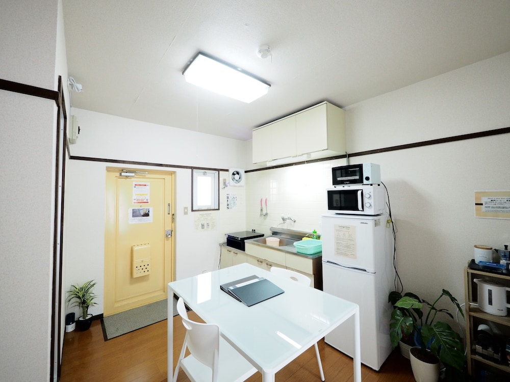 Living CUBE Beppu Station