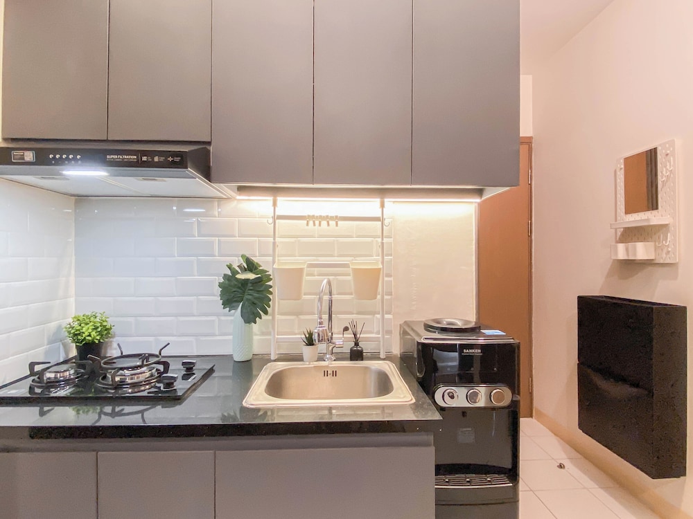 Standard 2Br At Podomoro Golf View Apartment