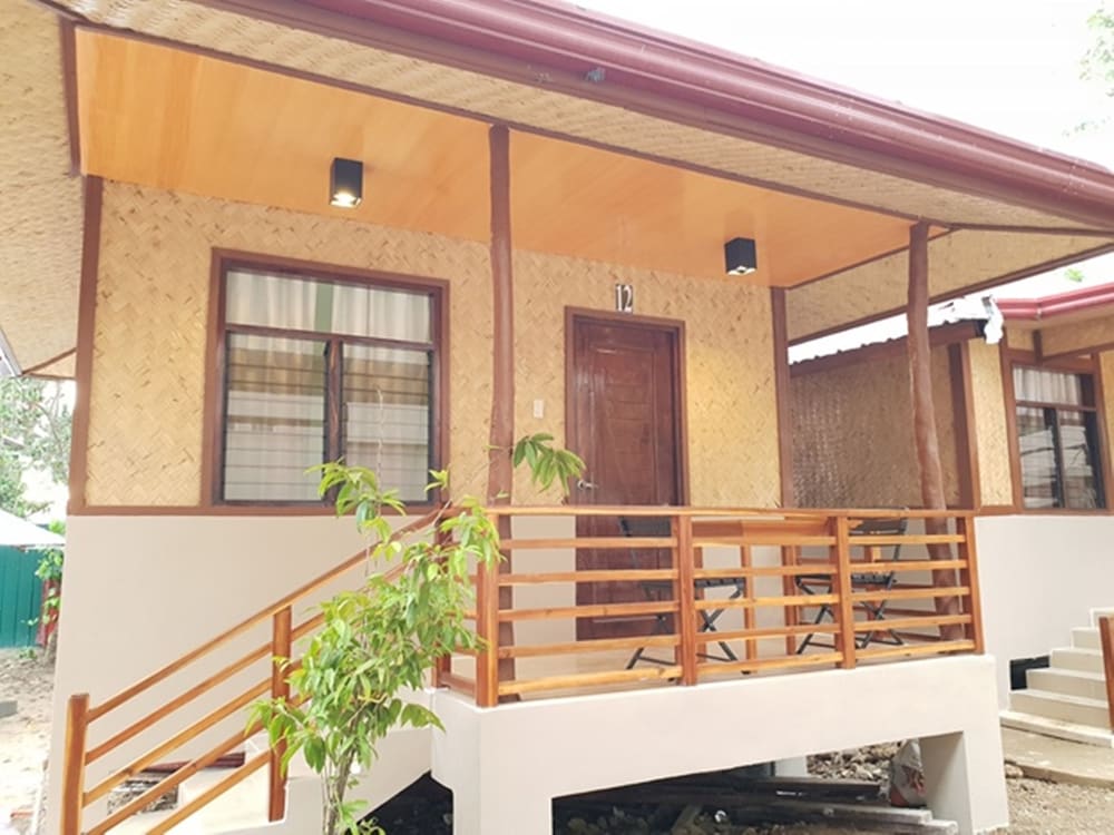 Nay Aster Pension