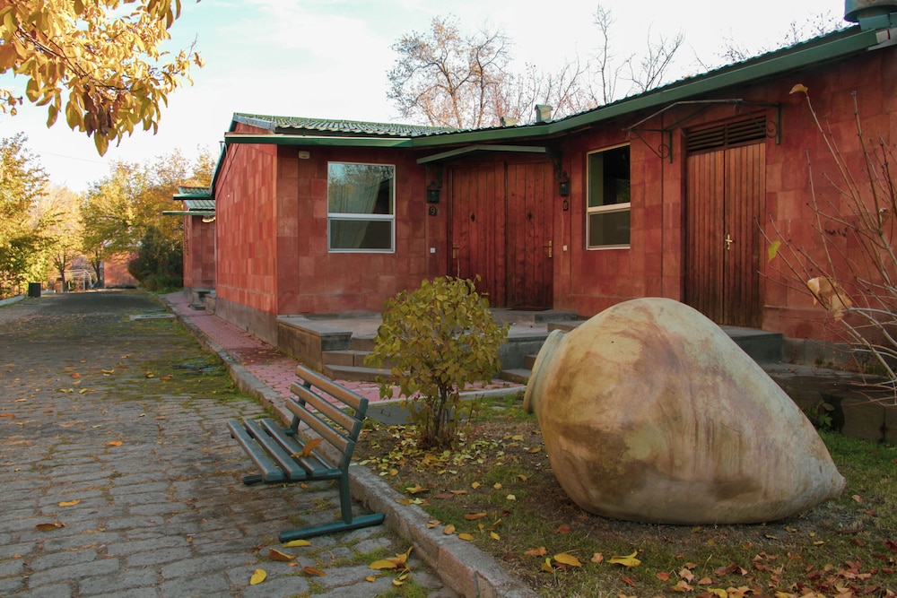 Organic House & Aquapark