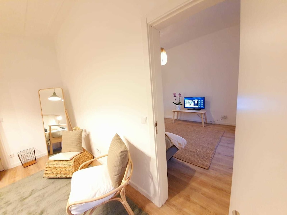 Lisbon Chile Out Rooms by Host-Point view 4