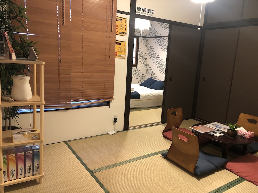 R-Guest Residence