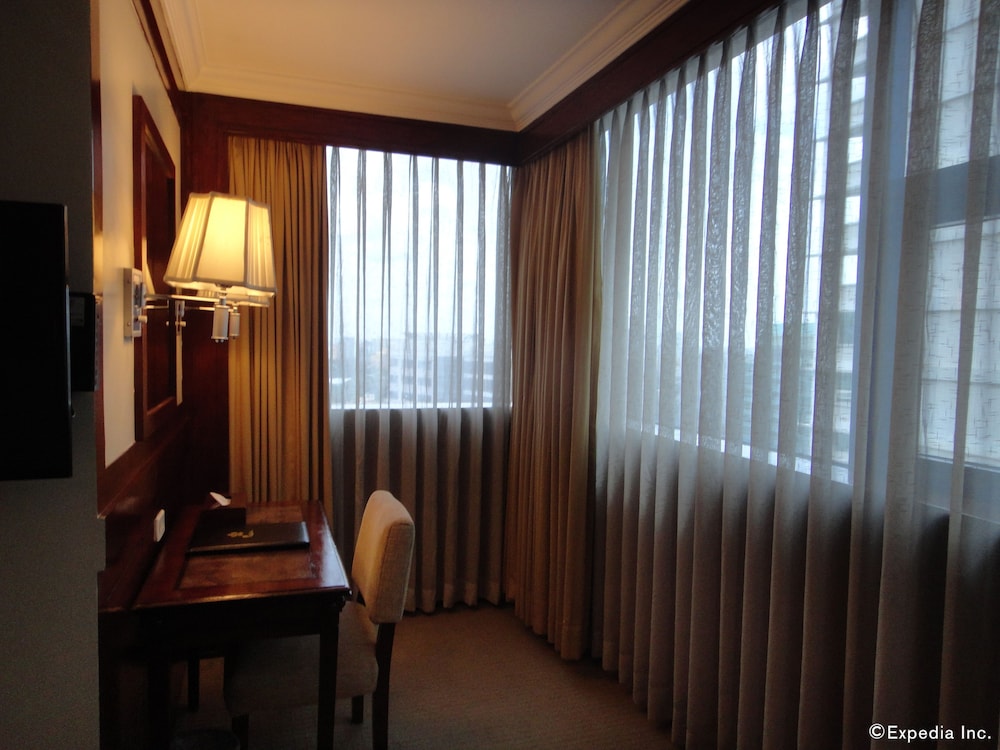 Cebu Vacations - Cebu Parklane International Hotel - Property Image 68