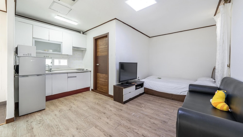 Gapyeong Areuno Pet Pension, Gapyeong - 12