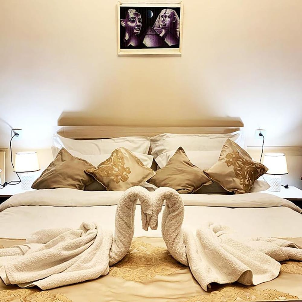 Domino Yerevan Hostel & Tours