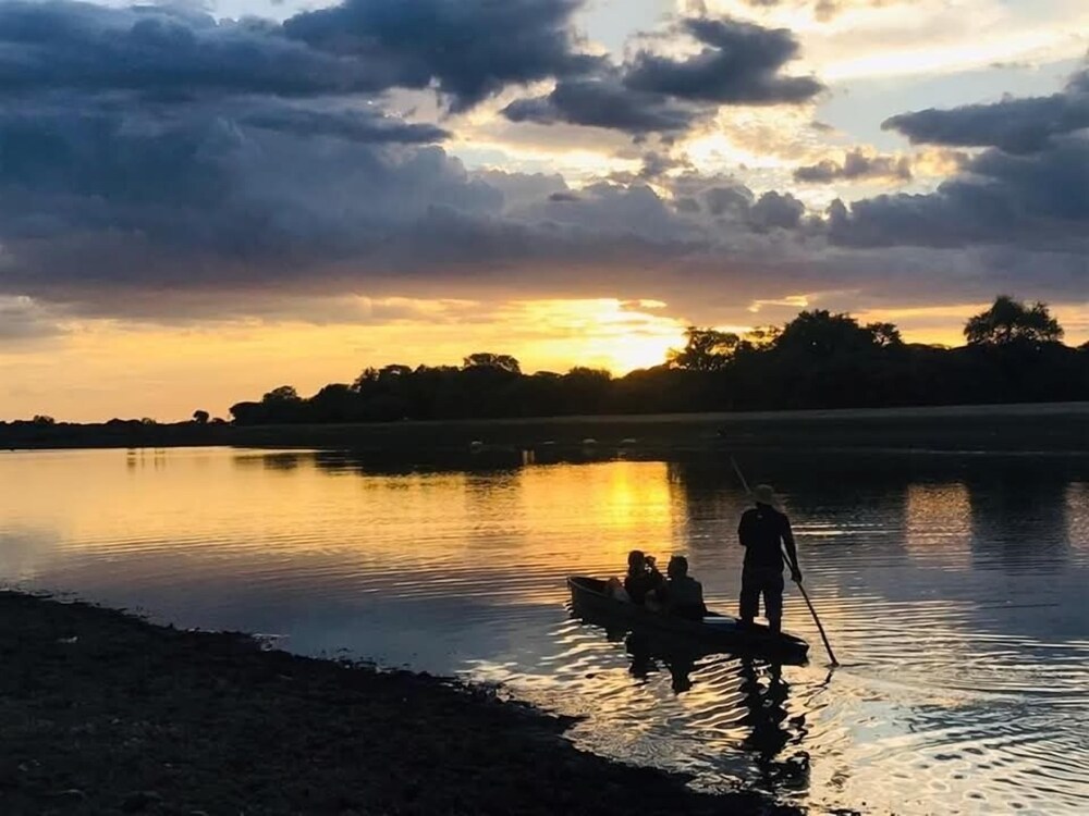 Khwai Mokoro Safaris and Campsites