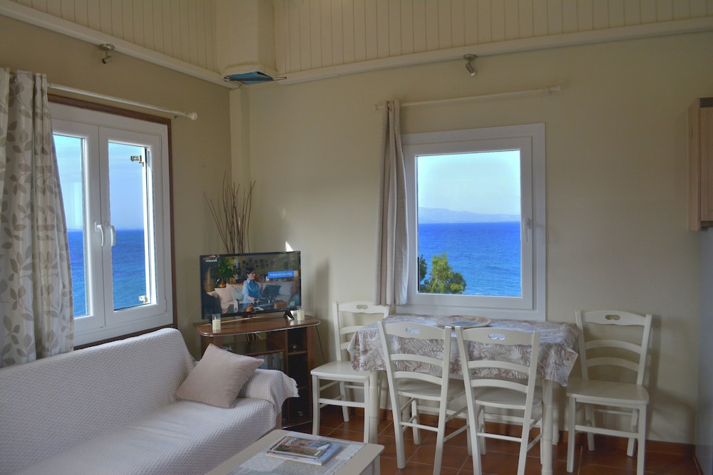 Aegean Bliss Residences Karfas