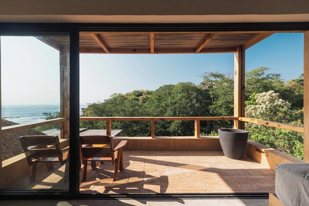 Casa Yute by Ahau Collection