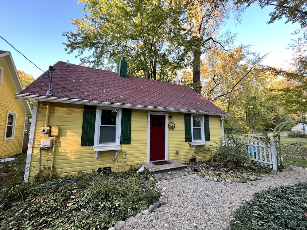 Maplewood Cottages 2