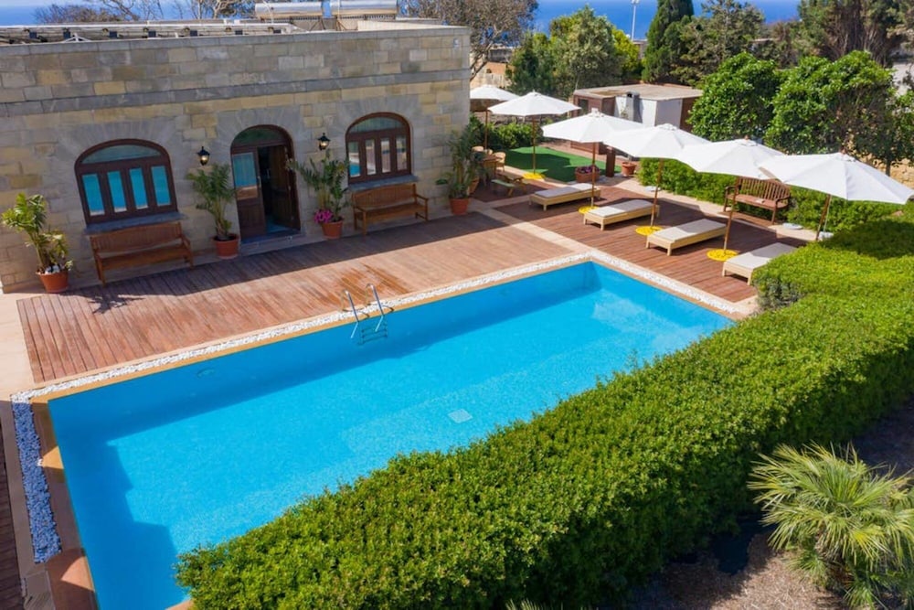 Villa Munqar 3 Bedroom Villa With Private Pool view 3