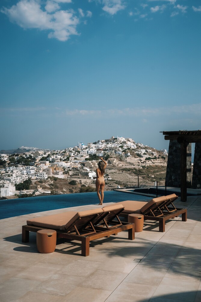 Patina Vivera Estate