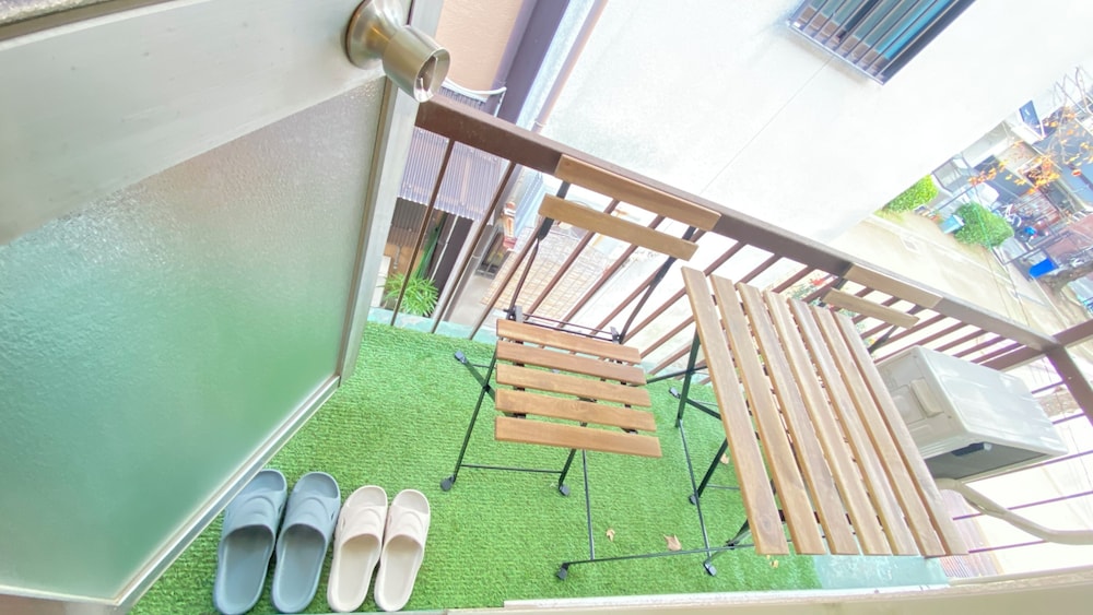 AkiraHome Tsurumibashi