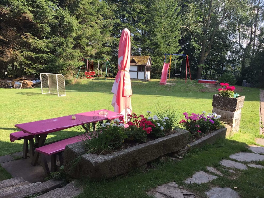 Photo 25