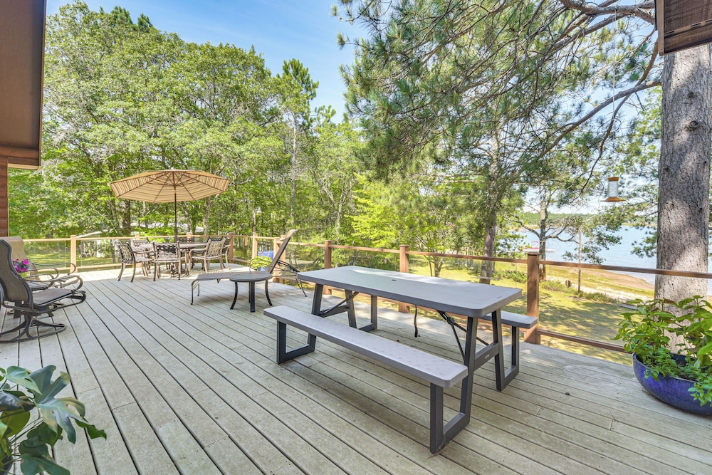 Waterfront Escape on Big Sand Lake w/ Private Dock