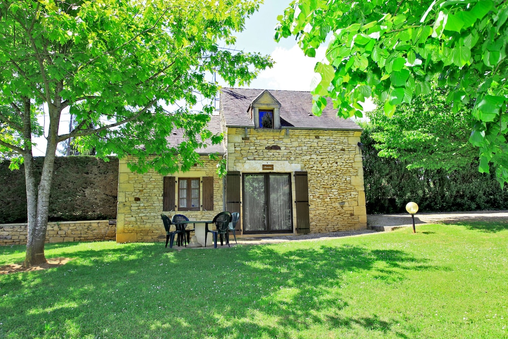Combas Village De Gites
