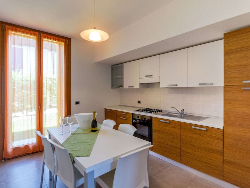 Apartment in Albarella Near Sandy Beach view 2