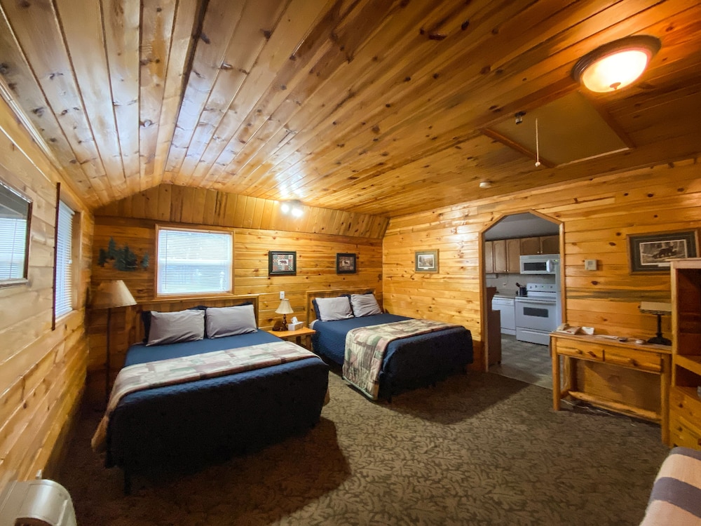 Lakeside Resort and Motel