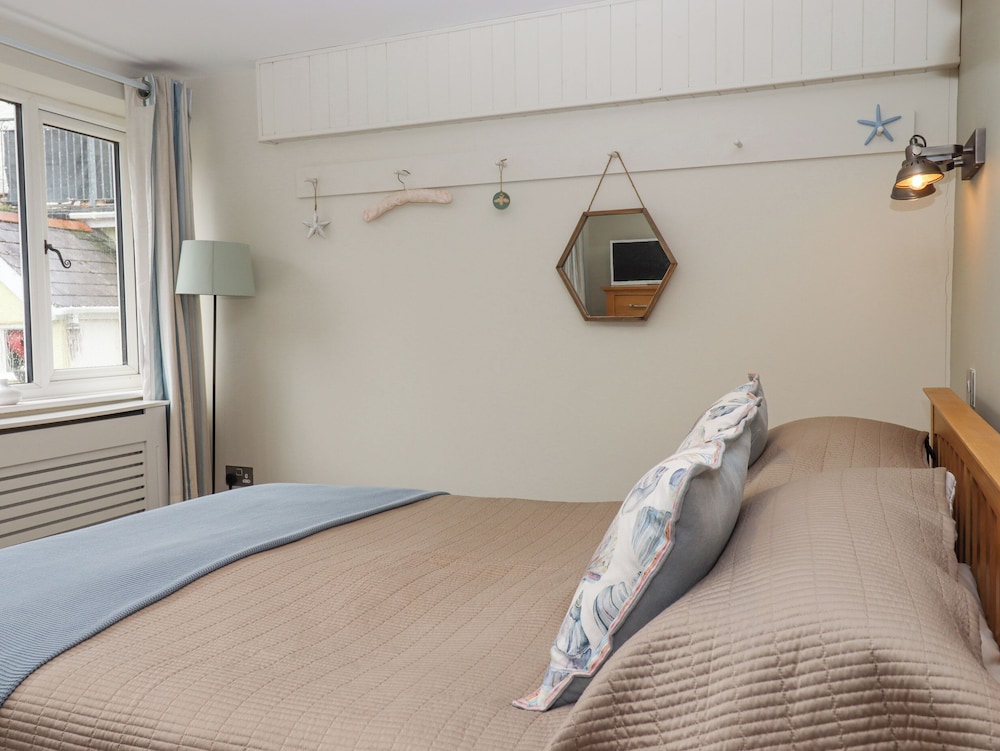 3 Pebble Cottage