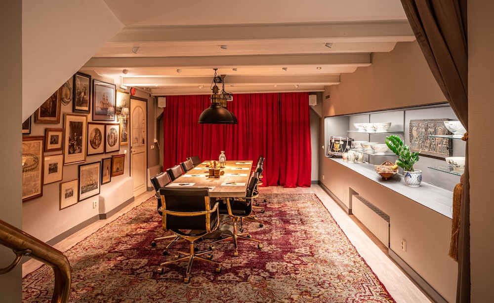 Stockholm Vacations - Victory Hotel - Property Image 3