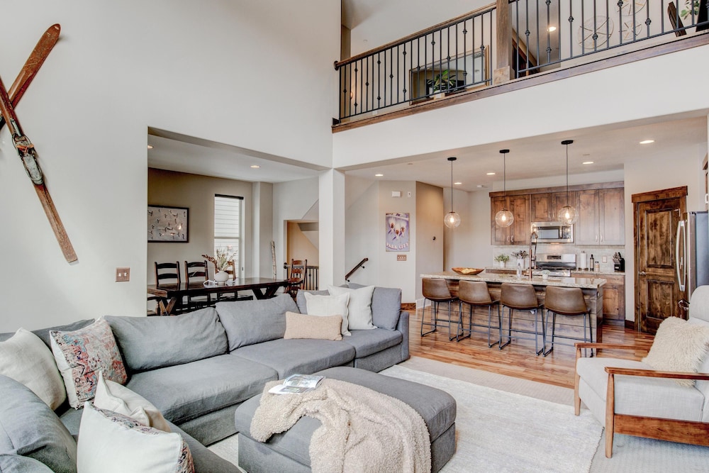 Noah s Retreat by Boutiq view 2