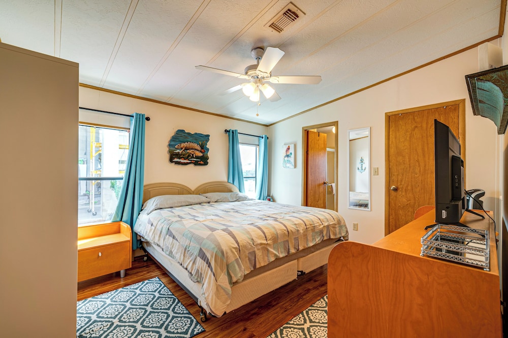 Angler's Paradise! Homosassa River Retreat w/ Dock