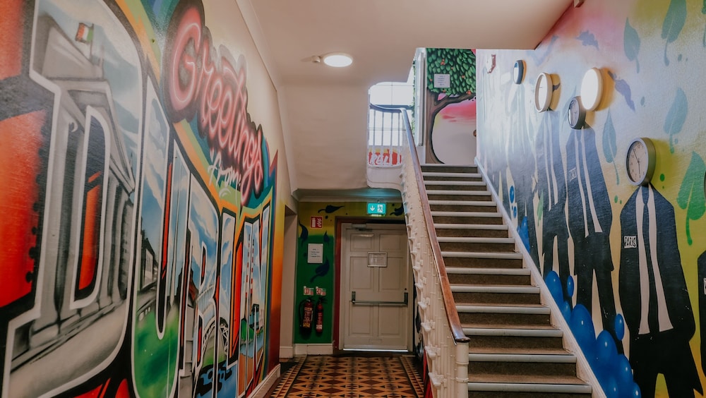 Gardiner House Hostel