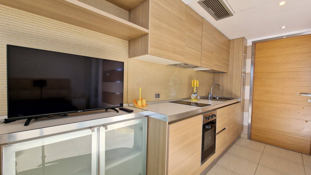 Penthouse Le Vele Sea View 2 Sleeps Air-conditioned