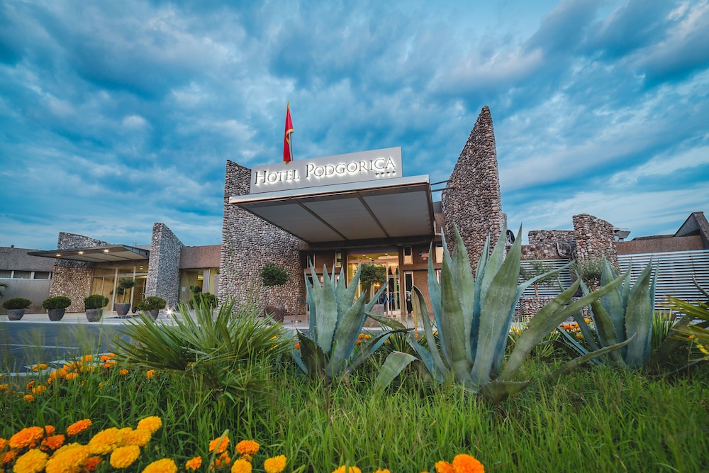 Hotel Podgorica - Image 1