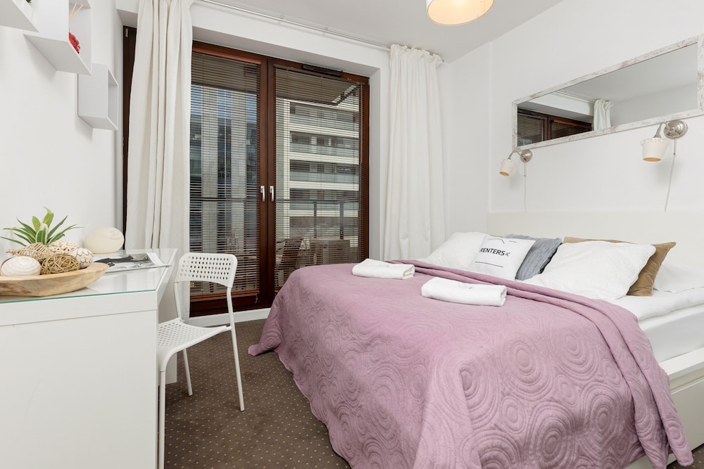 Siedmiogrodzka Apartments by Renters view 2
