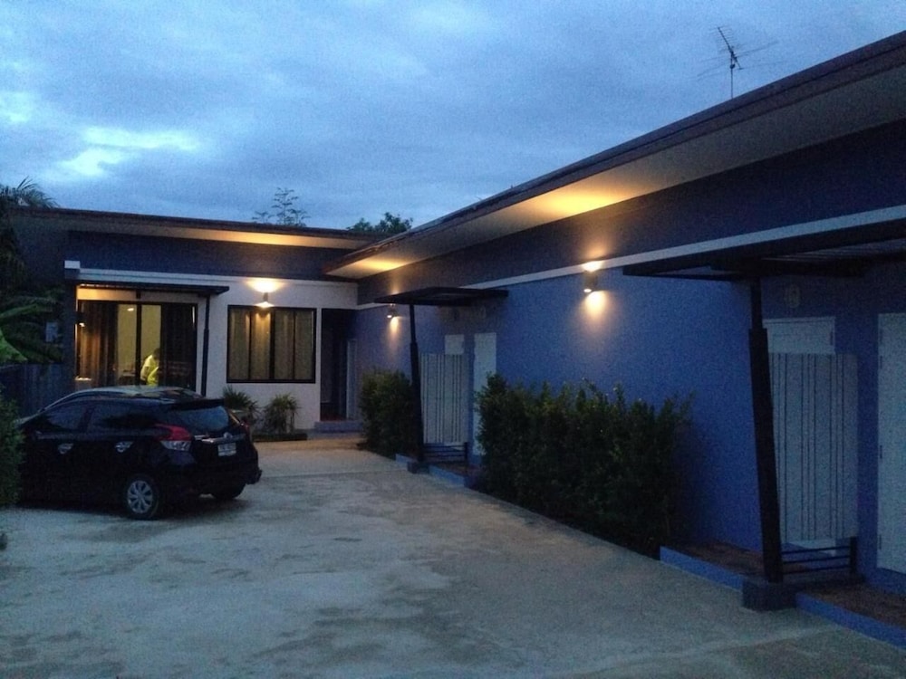 Cmon Guesthouse